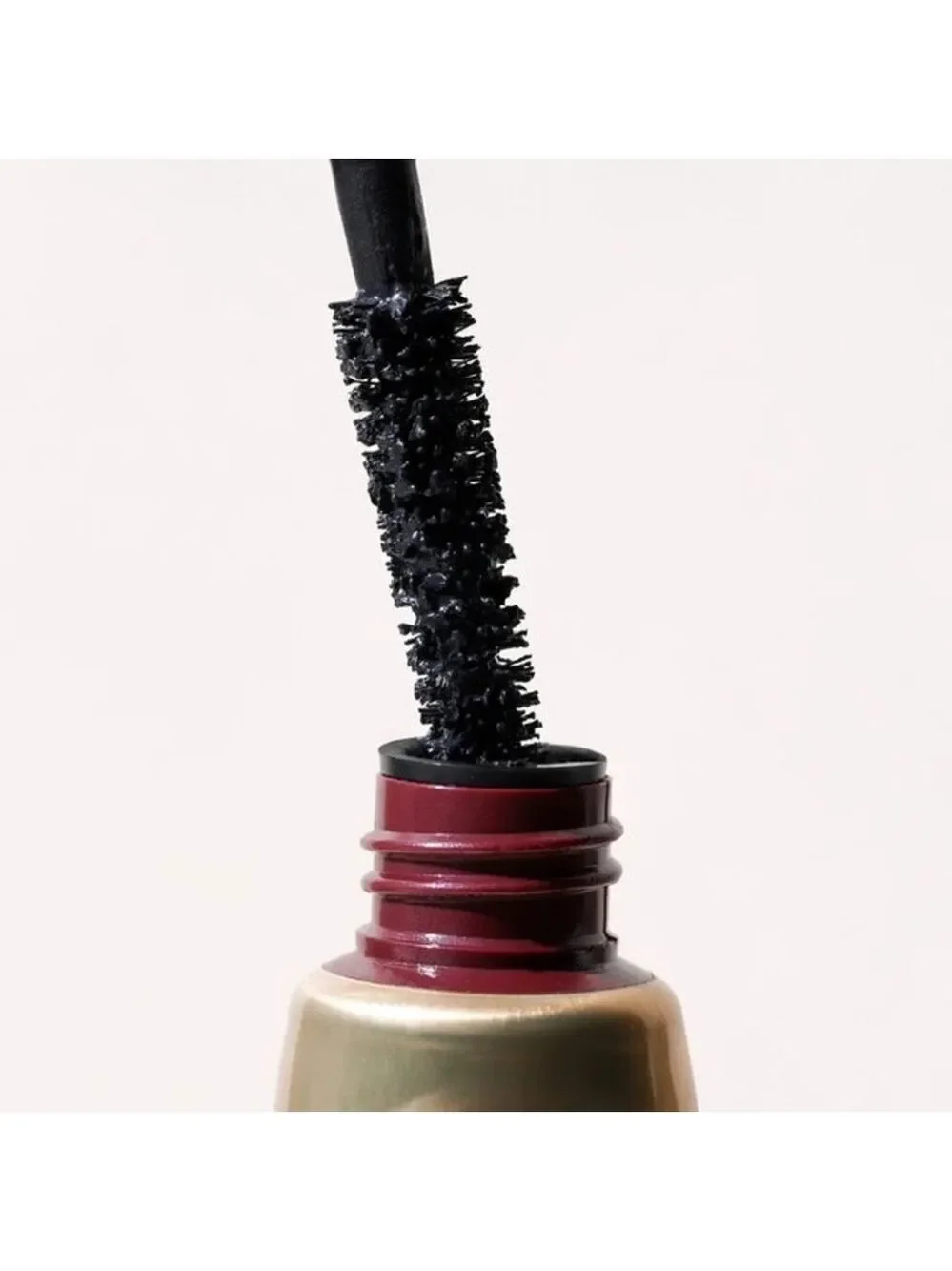 Wander Beauty Mile High Club Mascara in Jet Black
